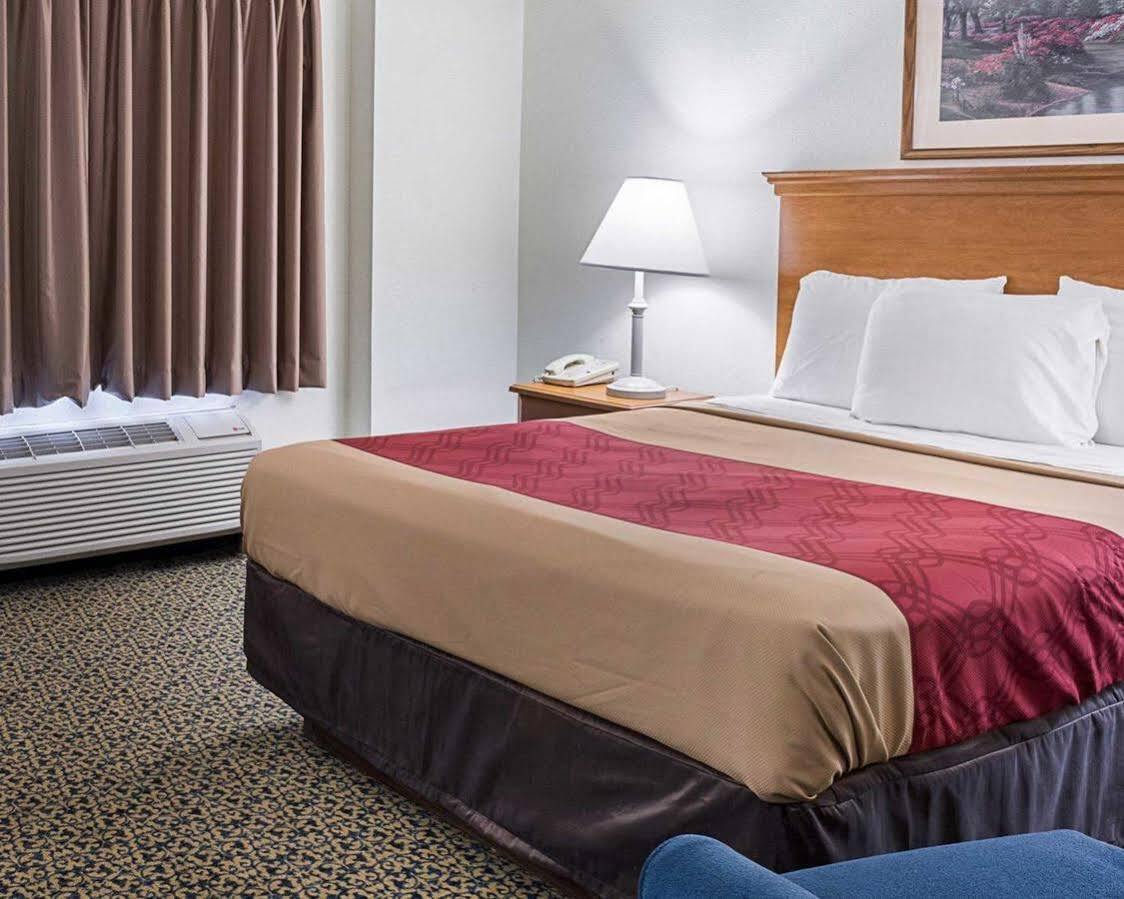 Gateway Inn Templeton Luaran gambar