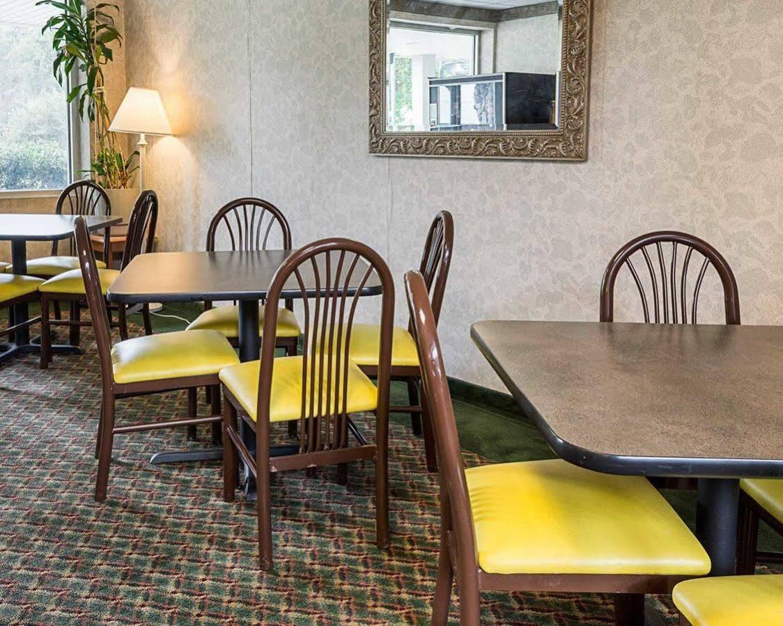 Gateway Inn Templeton Luaran gambar